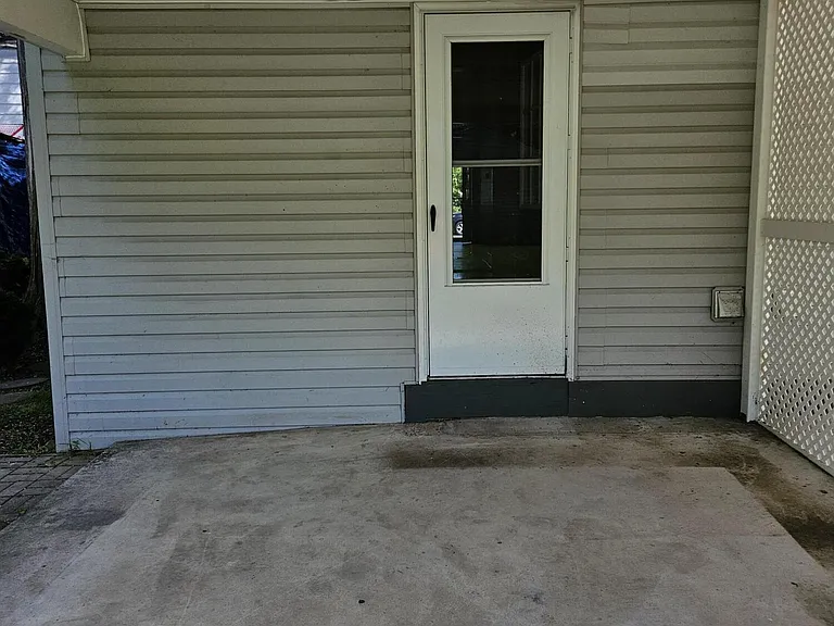 465 W Main St — Photo 6