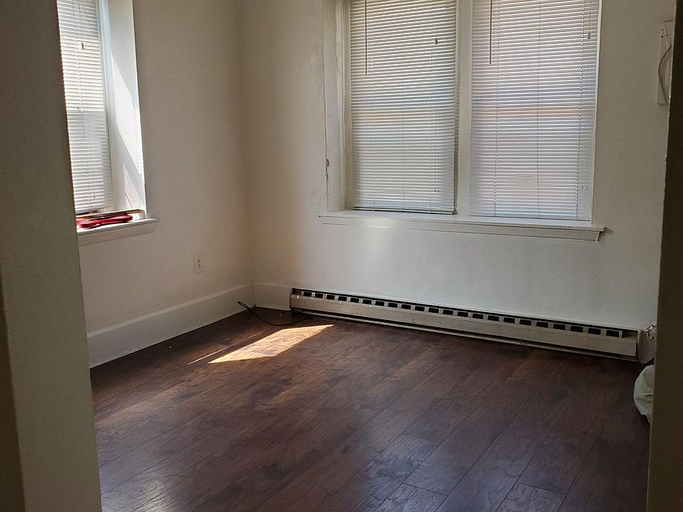 1st image of 425 S Carlisle St #1C