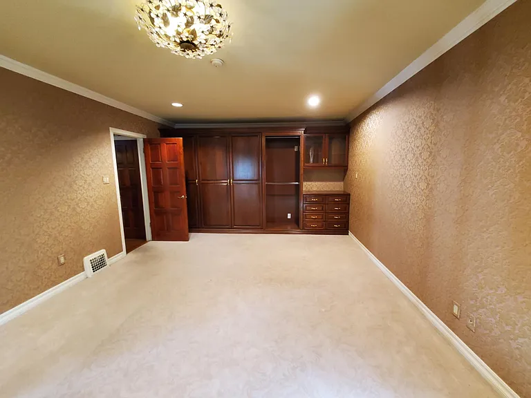 2480 Coniston Pl — Photo 16