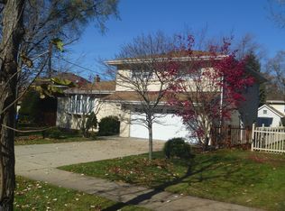 1304 Elm St, Park Ridge, IL 60068