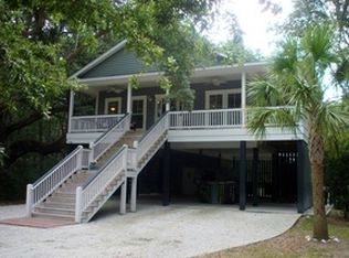 238 Palmetto Pointe Ln, Edisto Island, SC 29438