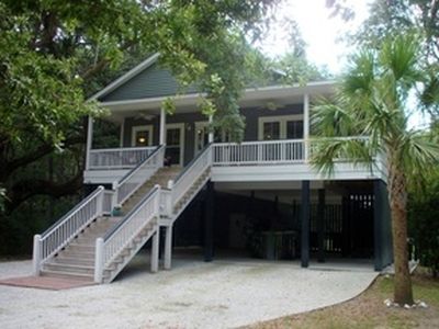 238 Palmetto Pointe Ln, Edisto Island, SC, 29438