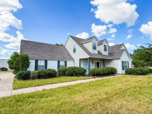 200 N Sorrells Rd, Royse City, TX 75189
