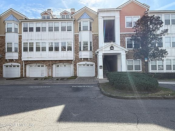 2nd image of 8550 TOUCHTON Road #225