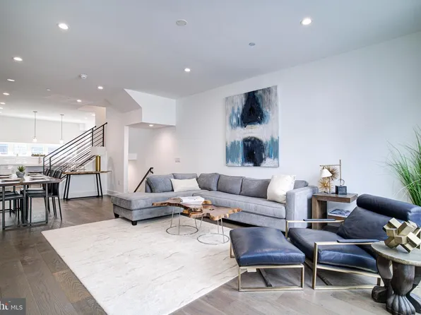 1746 N Hope St, Philadelphia, PA 19122