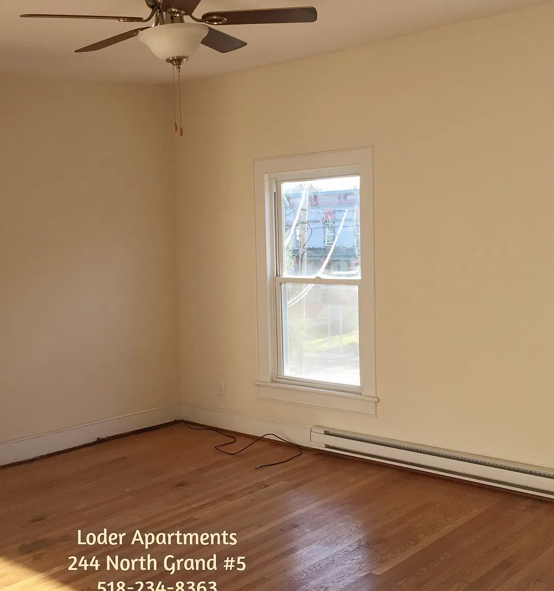 244 N Grand St — Photo 4