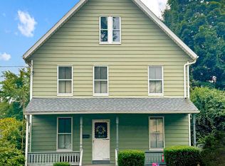 10-12 Perry Hill Rd, Shelton, CT 06484