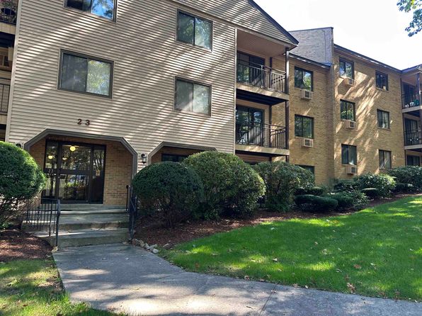 23 Country Club Dr APT 39