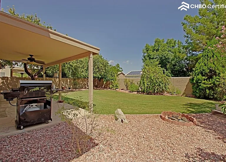 Covered Patio with BBQ pit