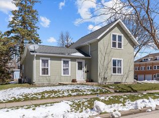 518 E Maple St, Horicon, WI 53032