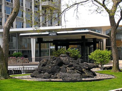 4250 N Marine Dr APT 1106, Chicago, IL, 60613