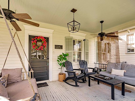 2nd image of 2148 Oleander St