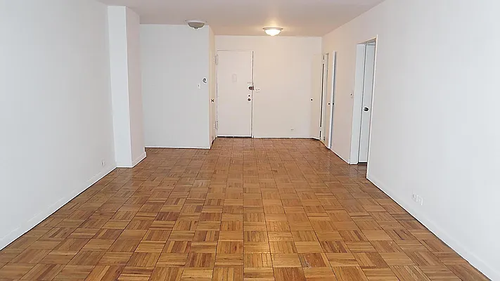 Sold by Aida Real Estate Sales | media 3