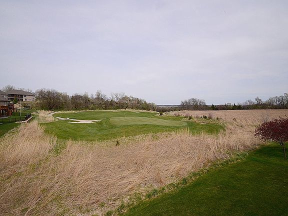 3rd image of 1330 Mumm Rd