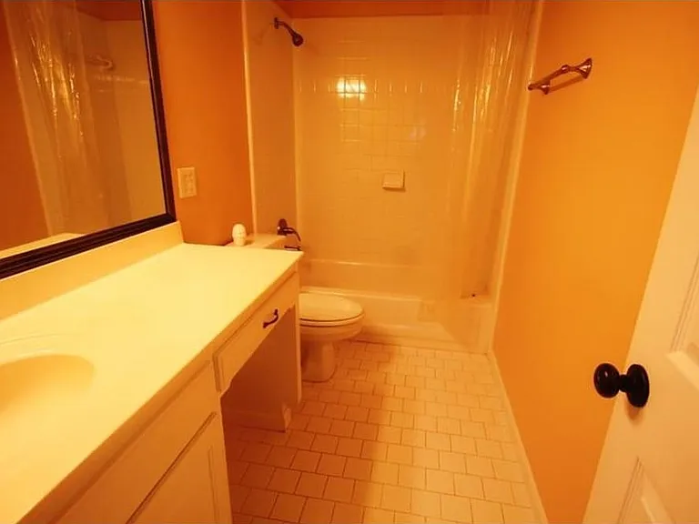 5760 Dovnick Dr SW — Photo 12