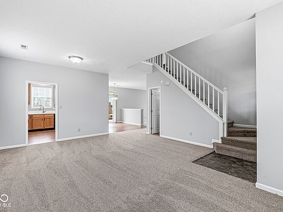 3rd image of 13069 Sinclair Pl