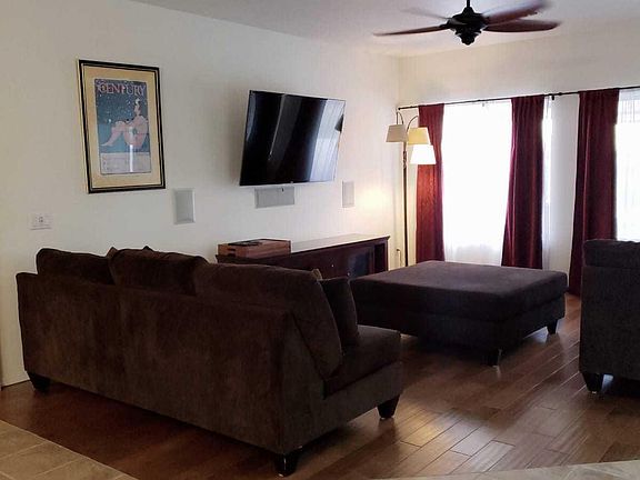 4th image of 1183 E Bartlett Way