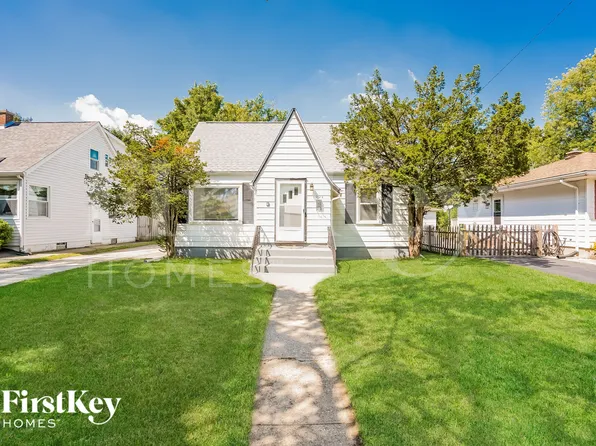 1026 Muirfield Ave, Waukegan, IL 60085