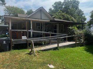 113 3rd St, Erwin, NC 28339