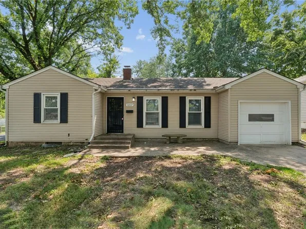 10517 E 25th Ter S, Independence, MO 64052