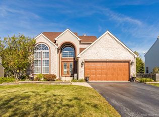 128 Dallas Dr, Bartlett, IL 60103