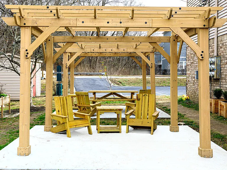 Glastonbury Woods — Photo 14