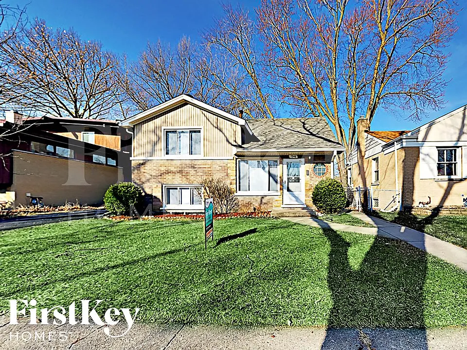 1546 Highridge Pkwy