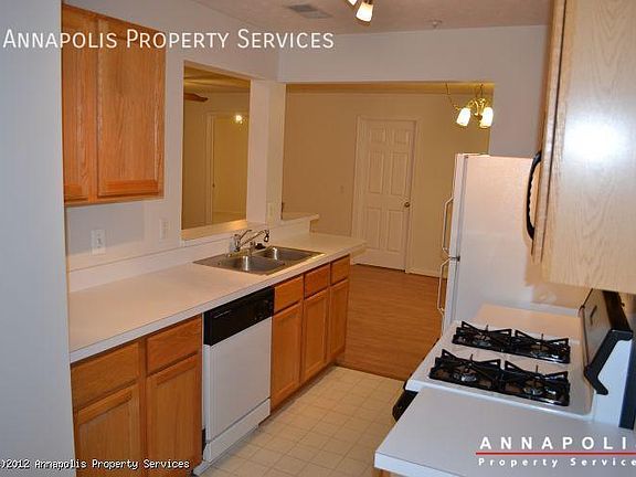 4th image of 655 Burtons Cove Way Unit 7