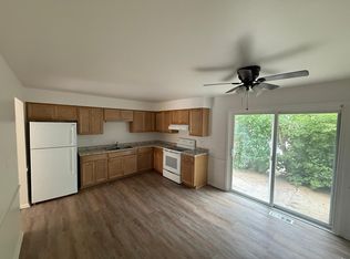 1856 Mark Ave APT 1, Elgin, IL 60123