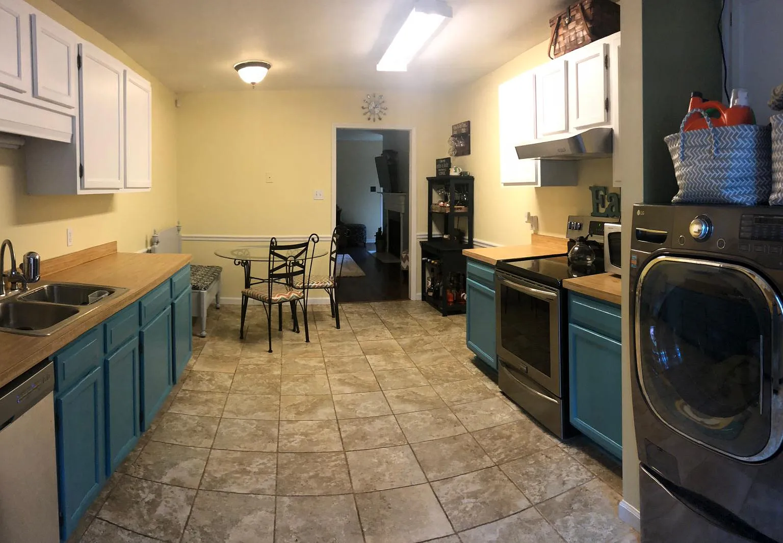928 Westland Dr SW — Photo 2