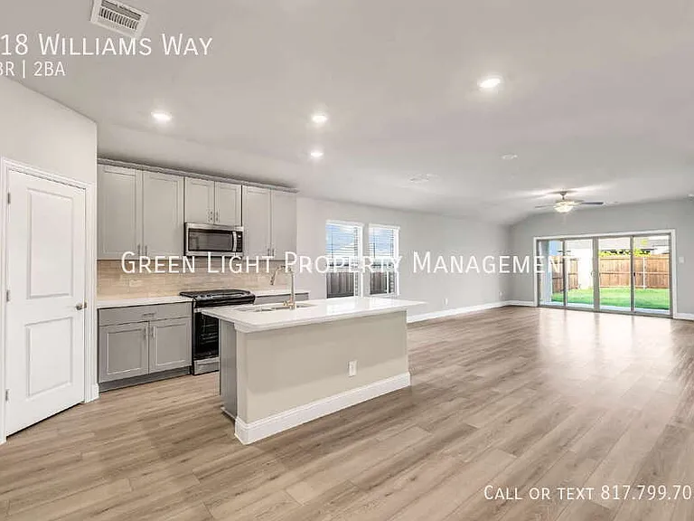 718 Williams Way — Photo 8