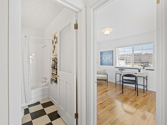 5th image of 6184A Carvel Ave #W9