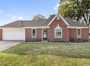595 Ray Ln, Covington, TN 38019