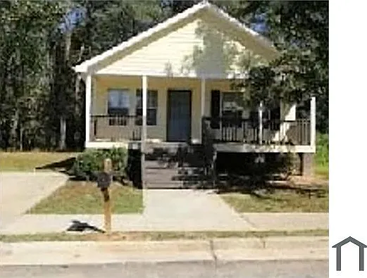 1048 Thomasville Estate Way