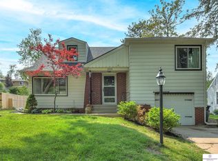 1808 N 58th St, Omaha, NE 68104