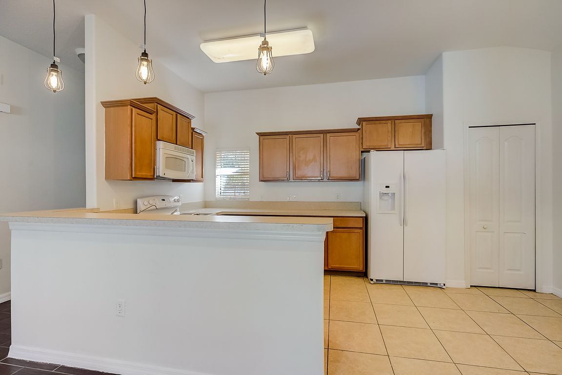 4494 Creekside Dr, Mulberry, FL 33860 MLS T3484210 Zillow