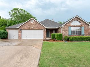 601 N Willow Ave N, Broken Arrow, OK 74012
