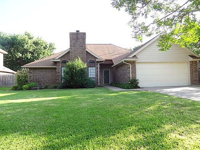 1st image of 3414 Knob Oak Dr