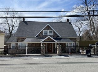 35 Center St, Bernardsville, NJ 07924