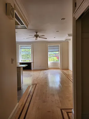 Rented by Frank Valvo Real Estate | media 8