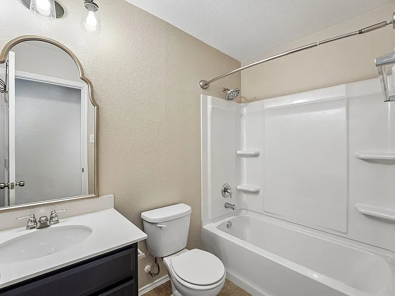 9209 Bowfield Dr — Photo 23