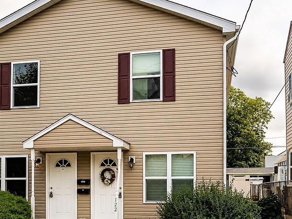 2nd image of 122 Belvedere Ave