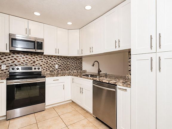 5th image of 4755 NW 30th St