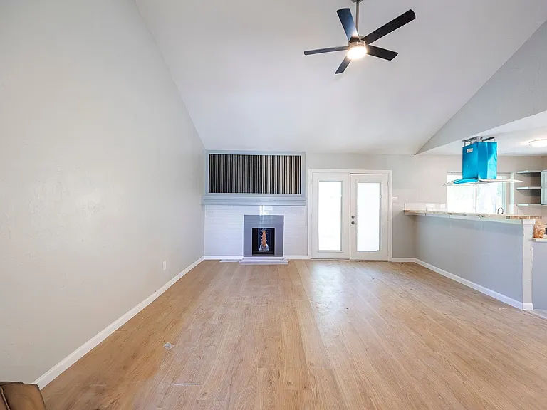 2609 Herring Cir — Photo 6