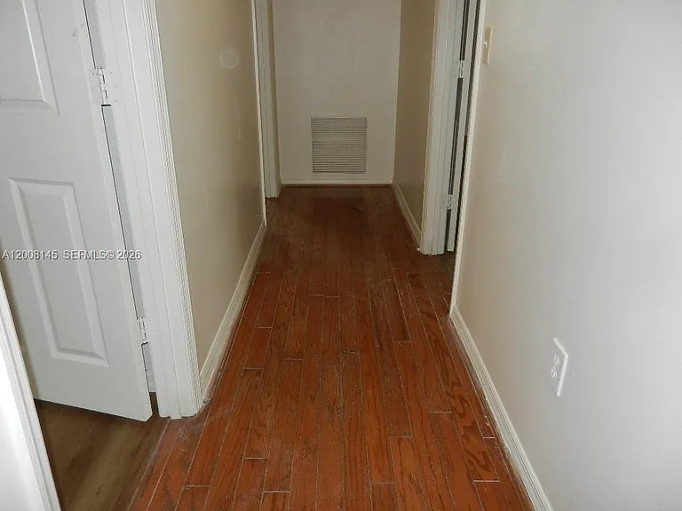 18950 SW 240th St — Photo 43