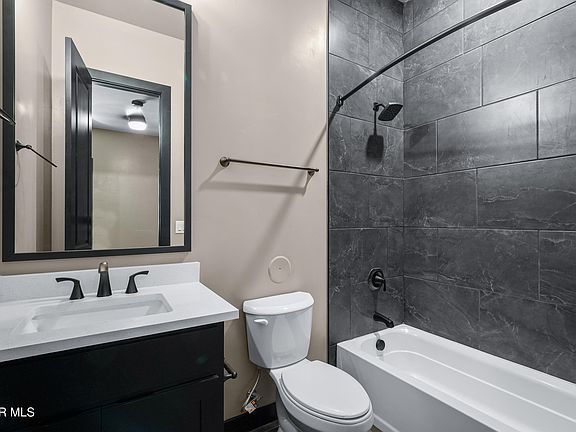 4th image of 13433 Emerald Terrace Dr