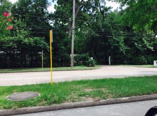 11439 Memorial Dr, Piney Point Village, TX 77024