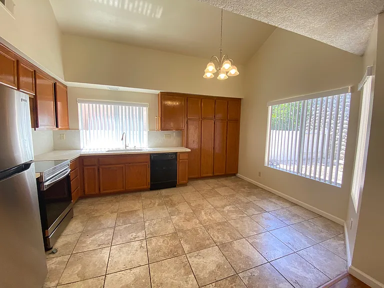 8706 Park Run Rd — Photo 9
