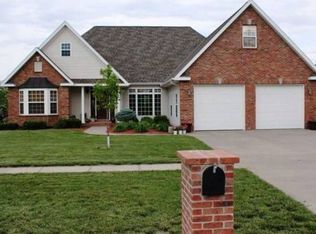 1430 S Munn Ave, Maryville, MO 64468