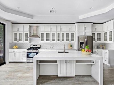 1051 Hancock St, Brooklyn, NY, 11221
